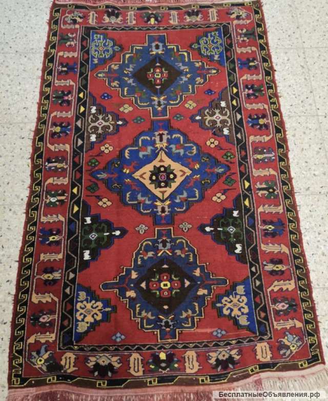 Отдам даром ковёр