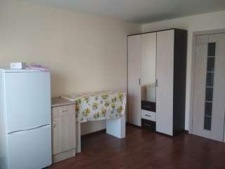 Сдам комнату со свежим ремонтом в 3-х комнатной квартире