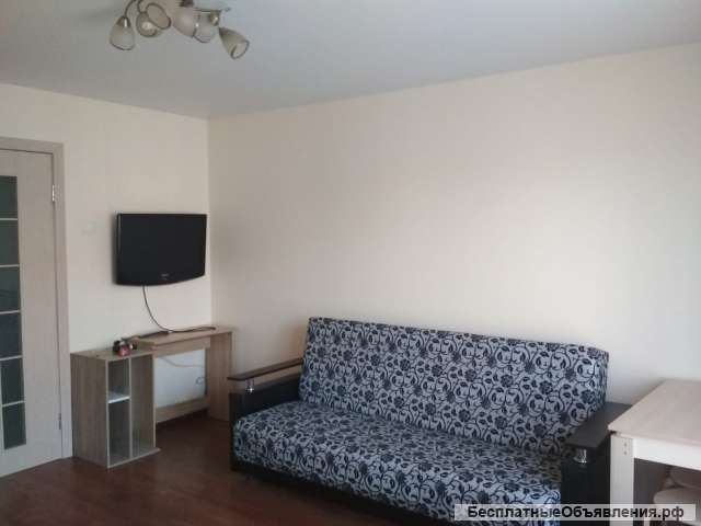 Сдам комнату со свежим ремонтом в 3-х комнатной квартире