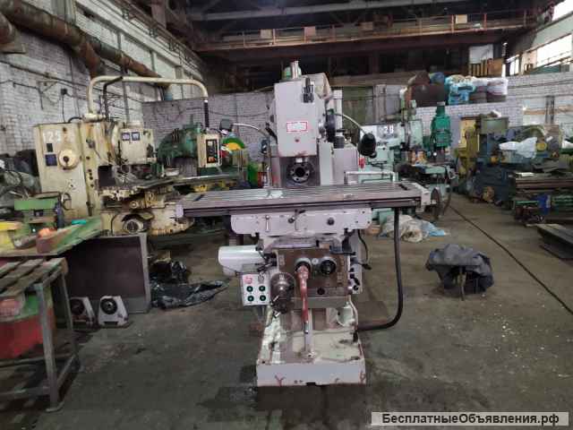 Универсальный фрезерный станок с балочным приводом FWF 32 J