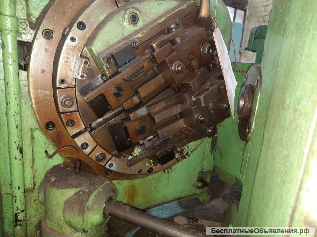 Зубострогальный полуавтомат 5П23Б