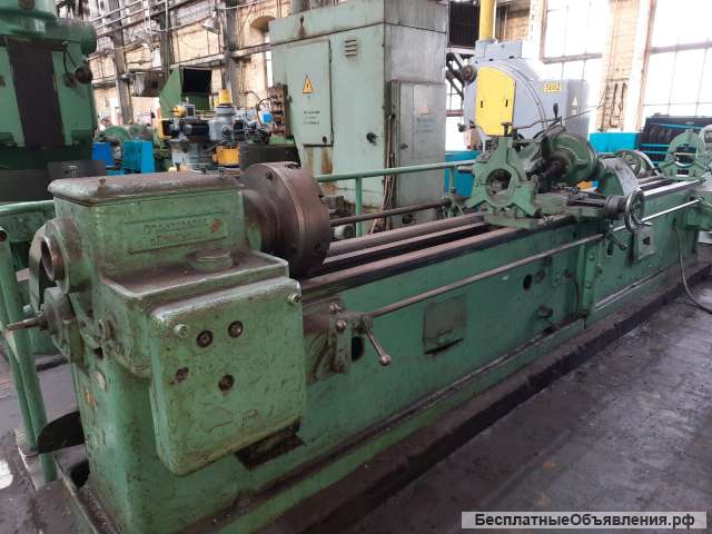 Шлицефрезерный станок 5Б10