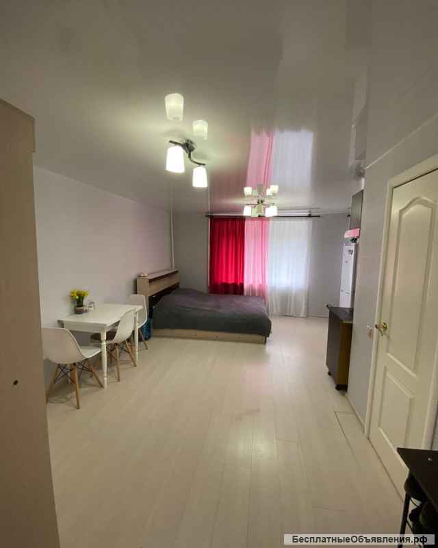 Студию 26.4 кв.м 1/9 этаж