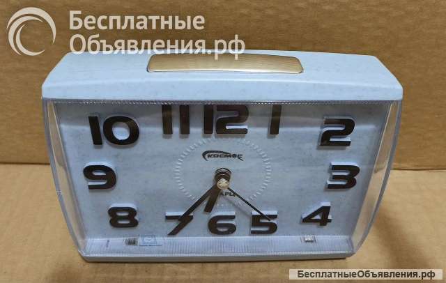 Часы настольные Космос 932, будильник, кварцевые