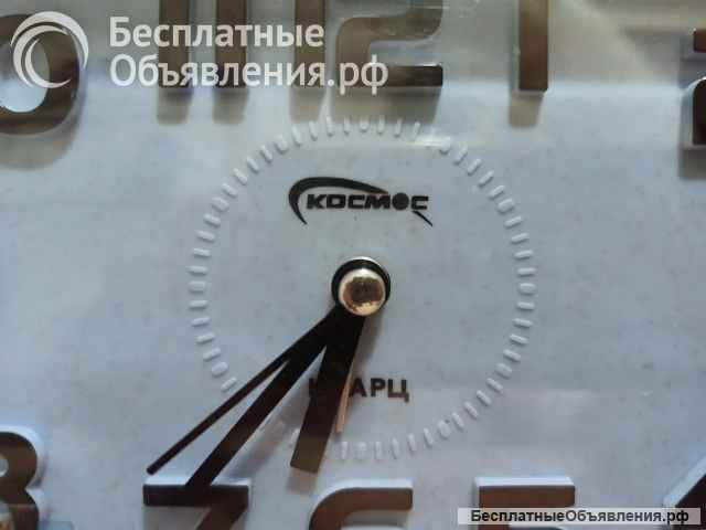 Часы настольные Космос 932, будильник, кварцевые