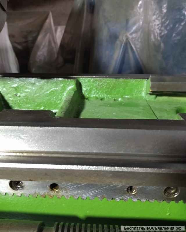 ИТ-1М Cтанок токарно-винторезный универсальный продам