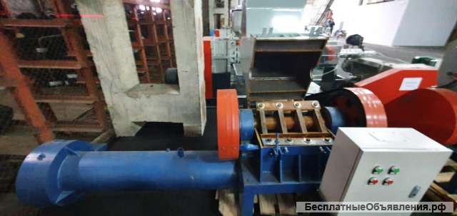 Дробилка для измельчения пластика с предварительной отмывкой