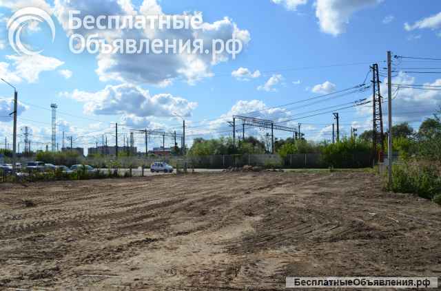 Земельный участок 21 соток в пос. Михнево, у станции, свет и газ по грнице