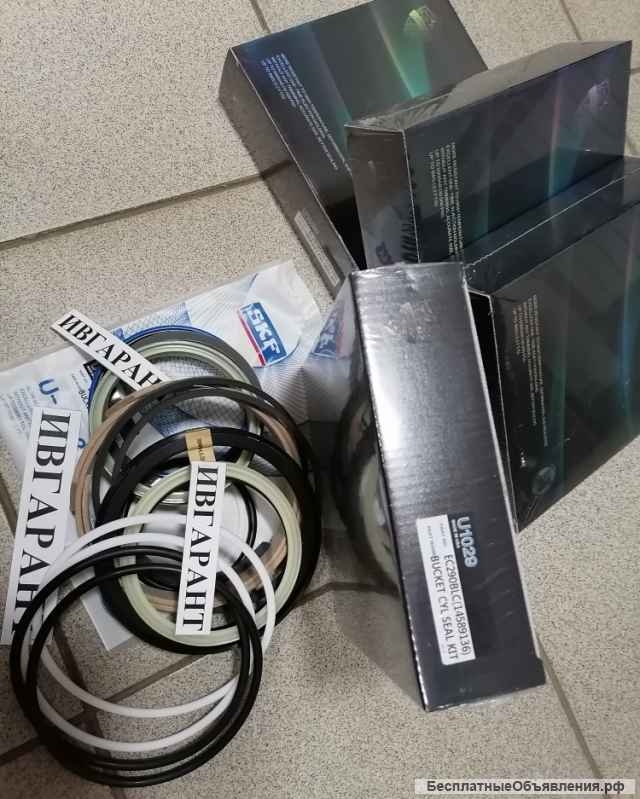 14589136, VOE14589136 Ремкомплект гидроцилиндра ковша и стрелы 14589136 (95x140) EC290BLC, EC290B