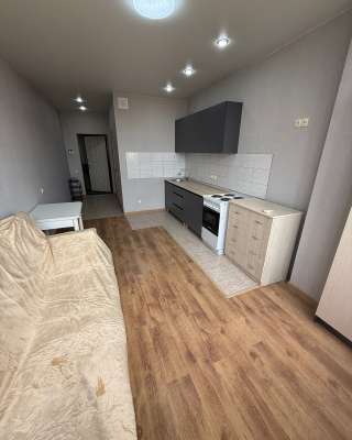 Студия 23 м2 Ратной Славы