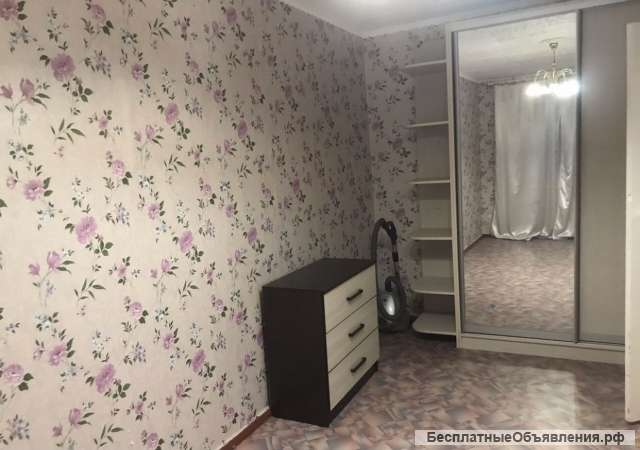 2-ух комн. квартиру по ул.Проспект Героев д.8.