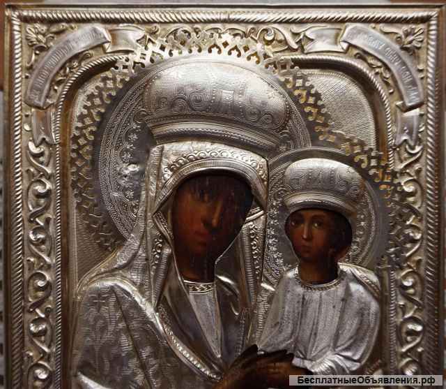 Старинный образ Матери Божией "Споручница грешных" в серебряном окладе. Москва, конец XIX в.