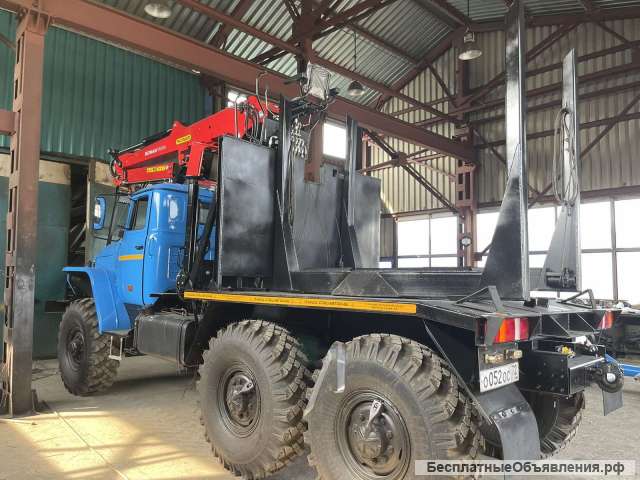 Лесовоз Урал ЯМЗ-236НЕ2 с новым манипулятором