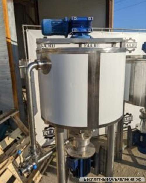 Емкость нержавеющая, объем 0,25 куб.м., рубашка, термос, мешалка, диспергатор, инв 2025