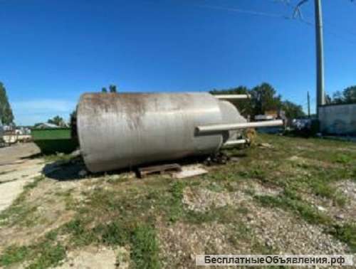 Емкость нержавеющая, объем -19 куб.м., вертикальная, инв 10789