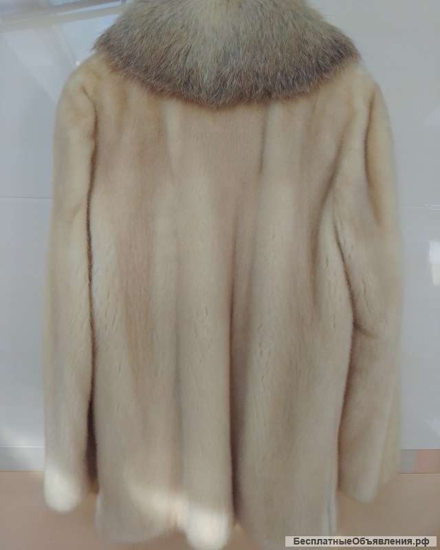 Норковая шуба ISLA с воротником из лисы