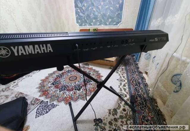 Синтезатор