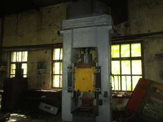 Пресс винтовой фрикционный с дугостаторным приводом ФБ1732А