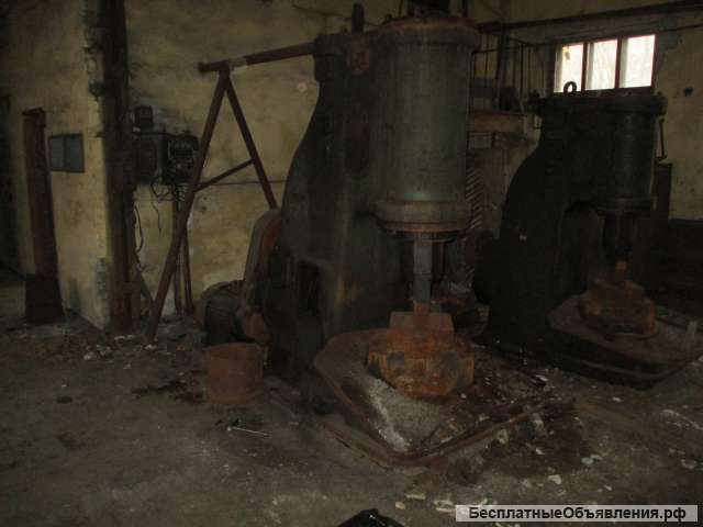 Молот ковочный пневматический МВ4134