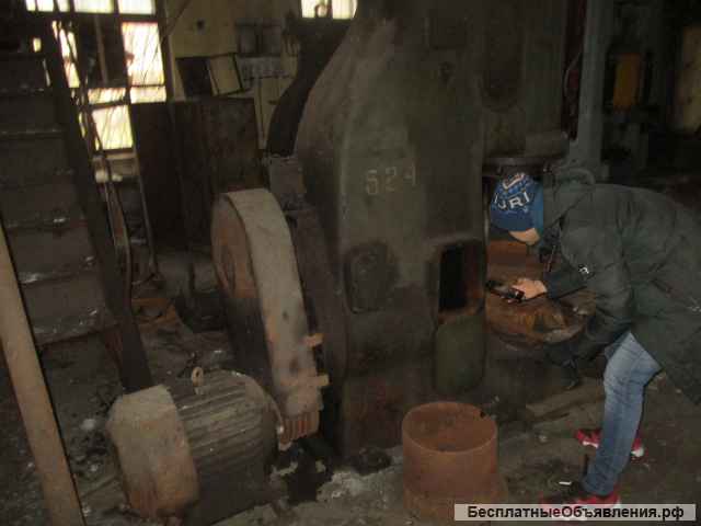 Молот ковочный пневматический МВ4134