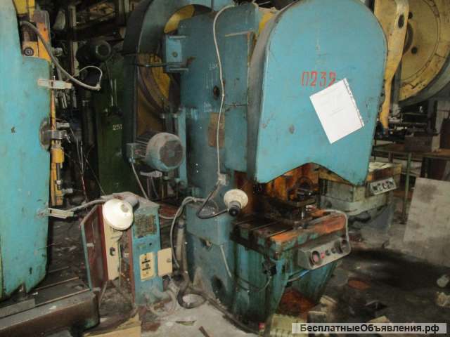 Пресс кривошипный 828.002М (63т)