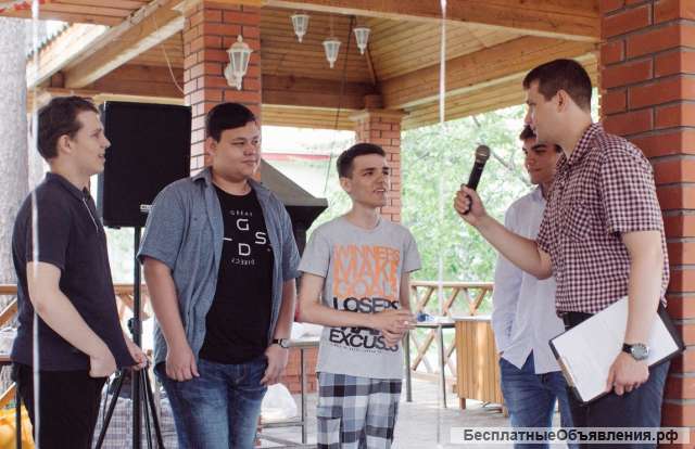 Ведущий и диджей