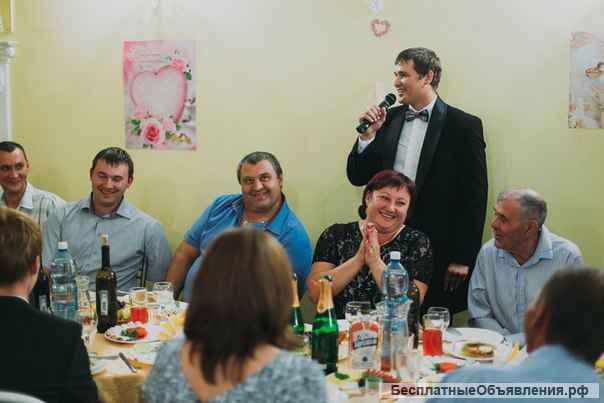 Ведущий и диджей