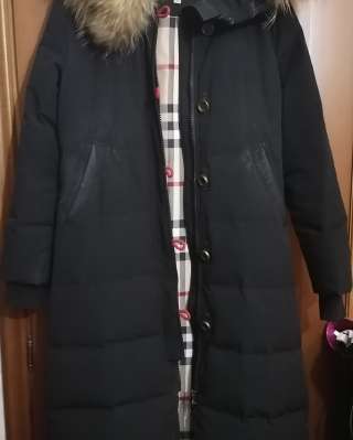 Burberry оригинал пуховик длинный чёрный женский размер L воротник с натуральным мехом во