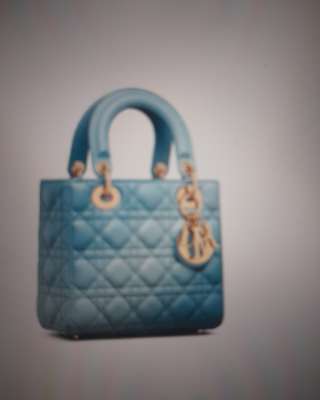 Новая сумка Christian Dior