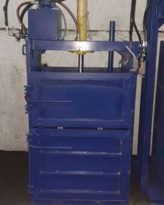 Пресс для отходов макулатуры ипленки ПГП-4 Компакт