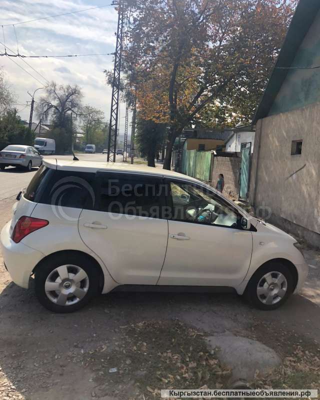 Toyota Ist, 2003 г.в, в хорошем состоянии.