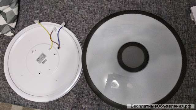 Установка умного светильника на потолок и установка люстры