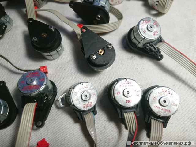 Моторчик шаговый 12 вольт Швейцарское предприятие