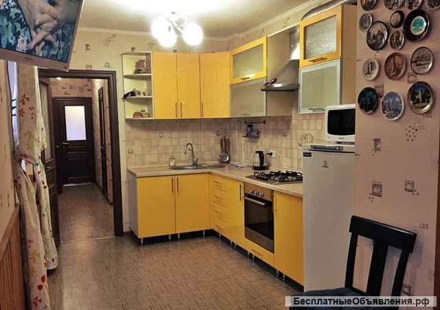 Сдаю 3к.кв. ул. Темерницкая 5/6кирп. 76м. ремонт