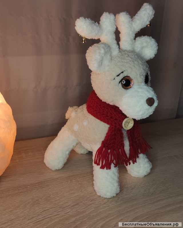 Новогодний оленёнок