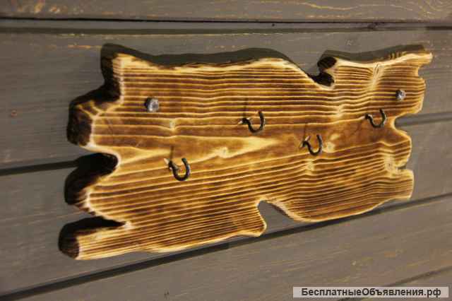 Вешалка деревянная настенная стиль рустик