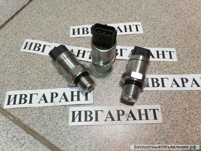 4355012 Датчик давления 4436271