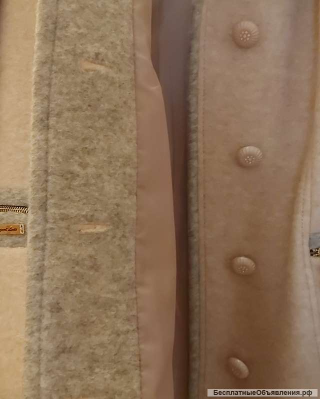 Пальто демисезонное размер 52