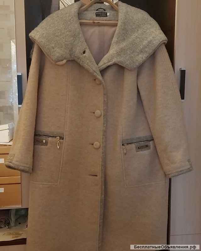 Пальто демисезонное размер 52