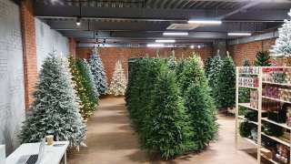 Елки искусственные