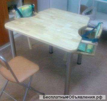 Деревянные столы для кормления двух детей в домах ребенка