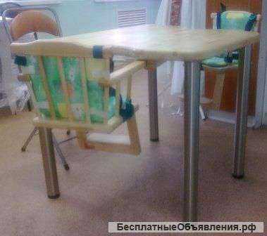 Деревянные столы для кормления двух детей в домах ребенка
