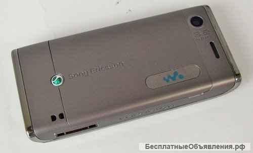 Новый мобильный телефон Sony Ericsson W595i (оригинал)