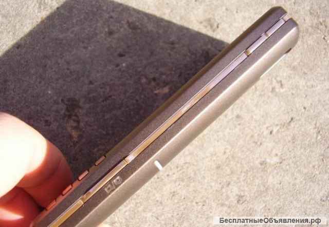 Sony Ericsson K770i (оригинал, комплект