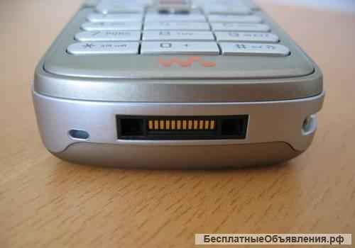 Sony Ericsson W700i Walkman