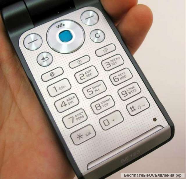 Sony Ericsson W380i (оригинал, комплект)