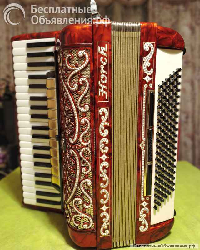 Концертный аккoрдeон Horch Superior. Германия