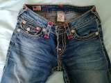 Джинсы True Religion