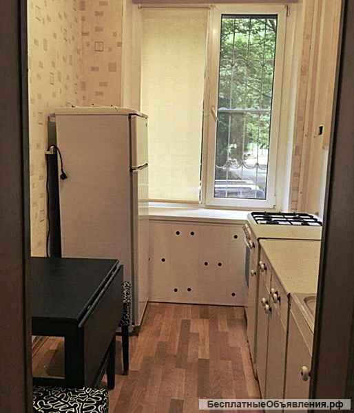 Сдаю 2к.кв. пр. Ленина 1/6кирп. 36м. ремонт
