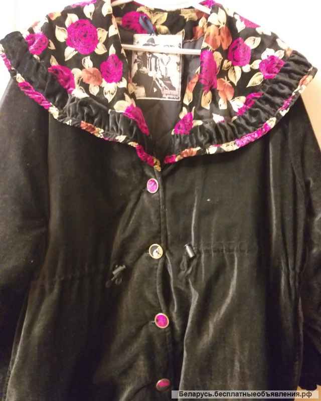 Куртка с цветным воротником, удлиненная, р.52-54, б.у, теплая